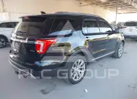 2016 Ford EXPLORER photo