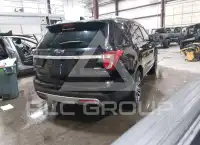 2016 Ford EXPLORER photo