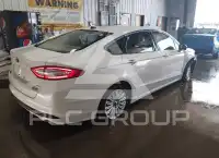 2016 Ford FUSION фото