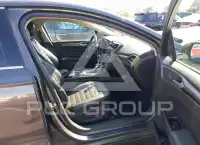 2016 Ford FUSION photo