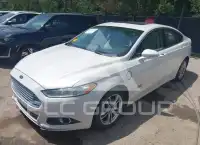 2016 Ford FUSION фото