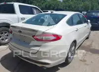 2016 Ford FUSION фото