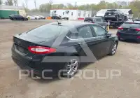 2016 Ford FUSION фото