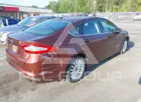2016 Ford FUSION photo