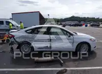 2016 Ford FUSION photo