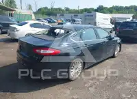 2016 Ford FUSION фото