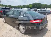 2016 Ford FUSION photo
