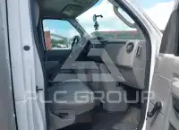 2016 Ford E-350 фото