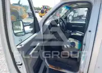 2016 Ford E-350 photo