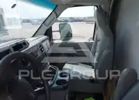 2016 Ford E-350 photo