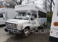 2016 Ford E-350 photo