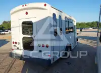 2016 Ford E-350 photo