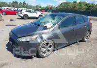 2016 Ford FOCUS фото
