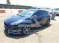 2016 Ford FOCUS photo