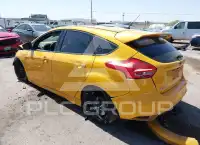 2016 Ford FOCUS фото