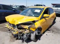 2016 Ford FOCUS фото