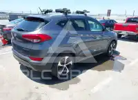 2016 Hyundai Tucson photo