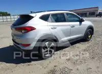 2016 Hyundai Tucson photo