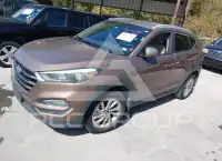 2016 Hyundai Tucson photo
