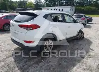 2016 Hyundai Tucson photo