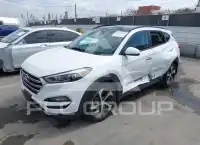 2016 Hyundai Tucson photo
