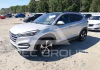 2016 Hyundai Tucson photo