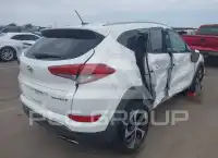 2016 Hyundai Tucson photo