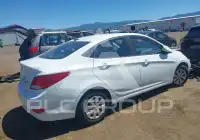 2016 Hyundai Accent photo