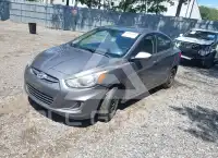 2016 Hyundai Accent фото