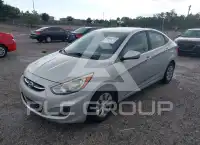 2016 Hyundai Accent photo