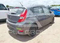 2016 Hyundai Accent photo