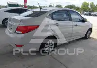 2016 Hyundai Accent photo