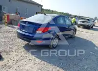 2016 Hyundai Accent photo