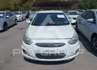 2016 Hyundai Accent photo