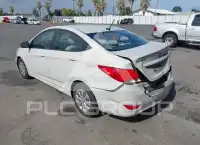 2016 Hyundai Accent photo