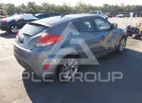 2016 Hyundai Veloster photo