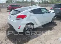 2016 Hyundai Veloster фото