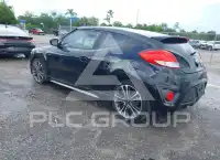 2016 Hyundai Veloster фото