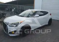 2016 Hyundai Veloster photo