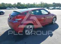 2016 Hyundai Veloster photo
