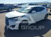 2016 Hyundai Veloster photo