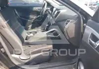 2016 Hyundai Veloster photo
