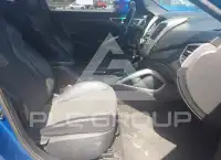 2016 Hyundai Veloster photo