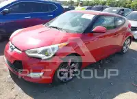 2016 Hyundai Veloster photo