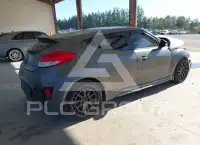 2016 Hyundai Veloster photo