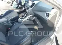 2016 Hyundai Veloster фото