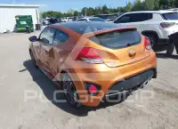 2016 Hyundai Veloster photo