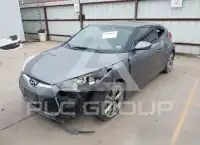 2016 Hyundai Veloster photo