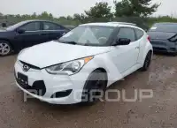 2016 Hyundai Veloster photo