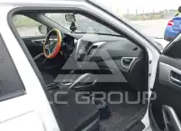 2016 Hyundai Veloster photo